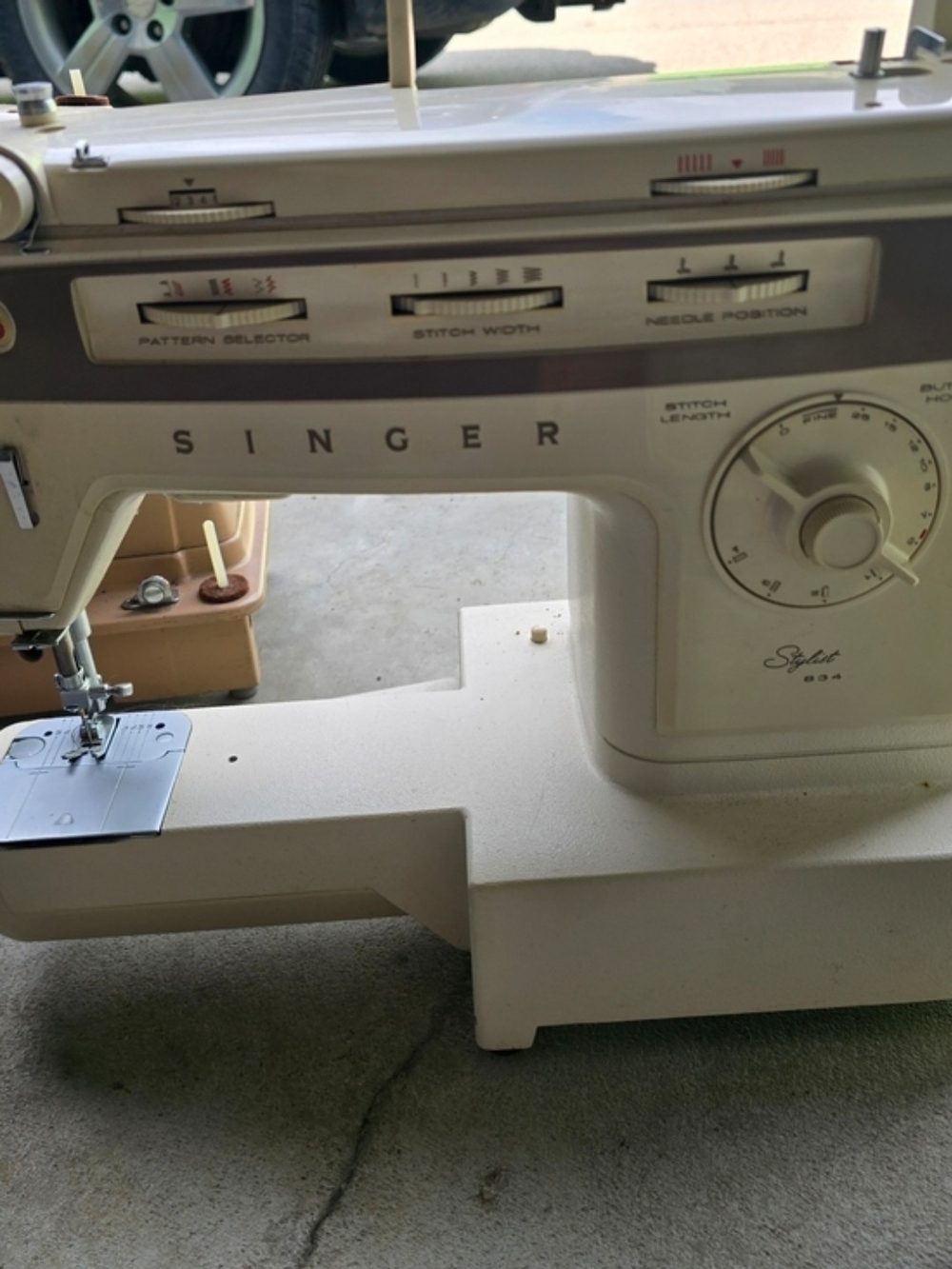 Singer Stylist 834 Cream Sewing Machine Parts